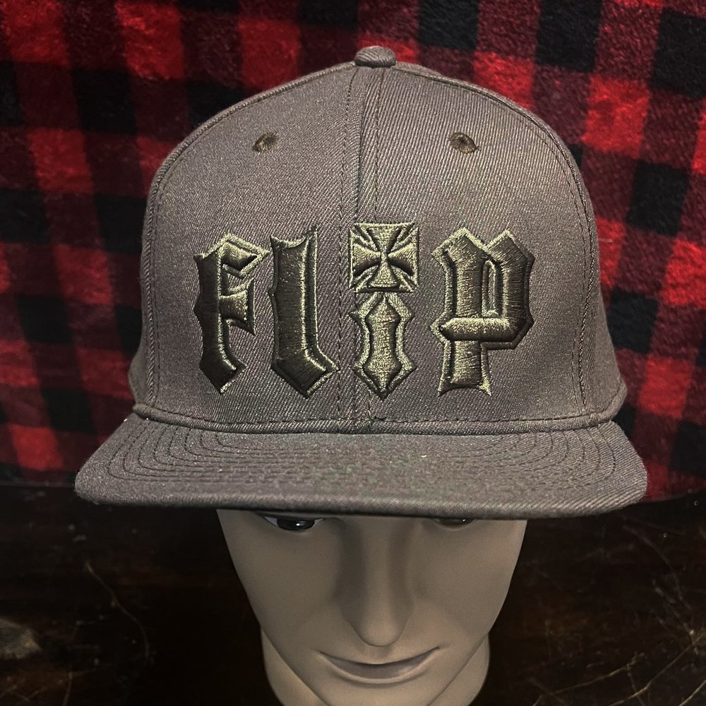 Vintage FLIP Skateboards Brown Embroidered LG/XLG Snapback Hat EUC Very Rare!